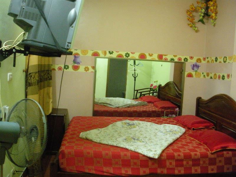 Huong Sen Hotel 2 Ханой Экстерьер фото